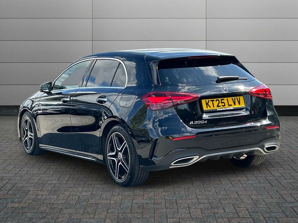 Mercedes-Benz A Class 2.0 A200d Amg Line Executive 8G-dct Euro 6 Ss KT25LVV Black #2