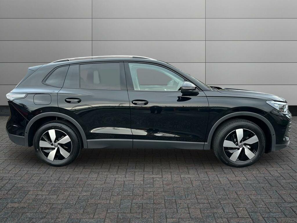 Volkswagen Tiguan 1.5 Etsi Mhev Match Dsg Euro 6 Ss CV75FXE Black #5