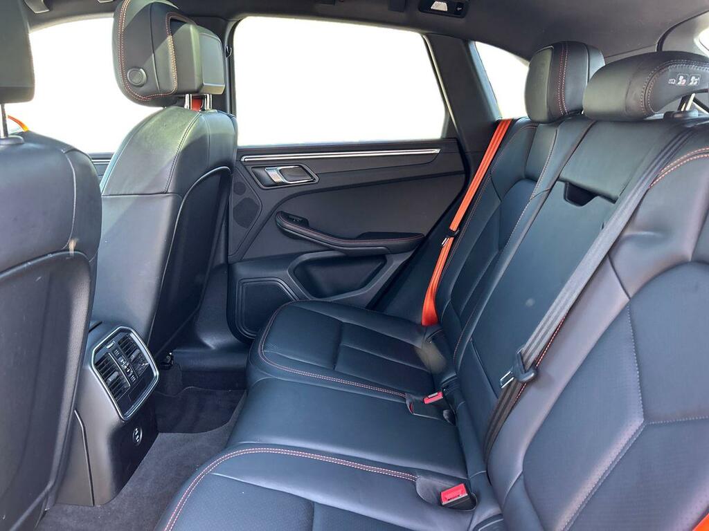 Porsche Macan 2.0T Suv Pdk 4Wd Euro 6 Ss 265 Ps FD72NZA Orange #4