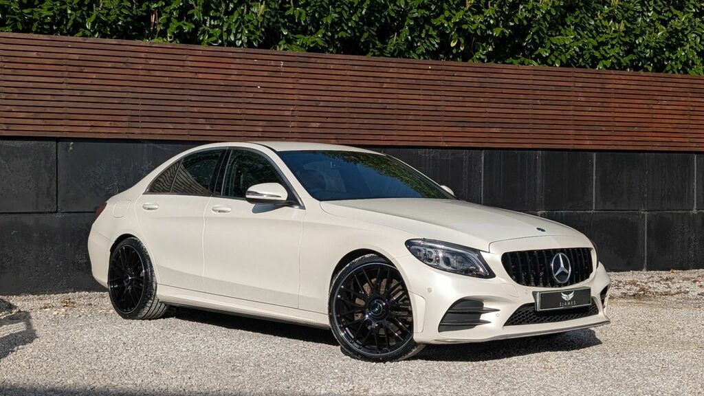 Mercedes-Benz C Class 2019 2.0 C220d Amg Line Premium Saloon Diese BV19WUU White #3