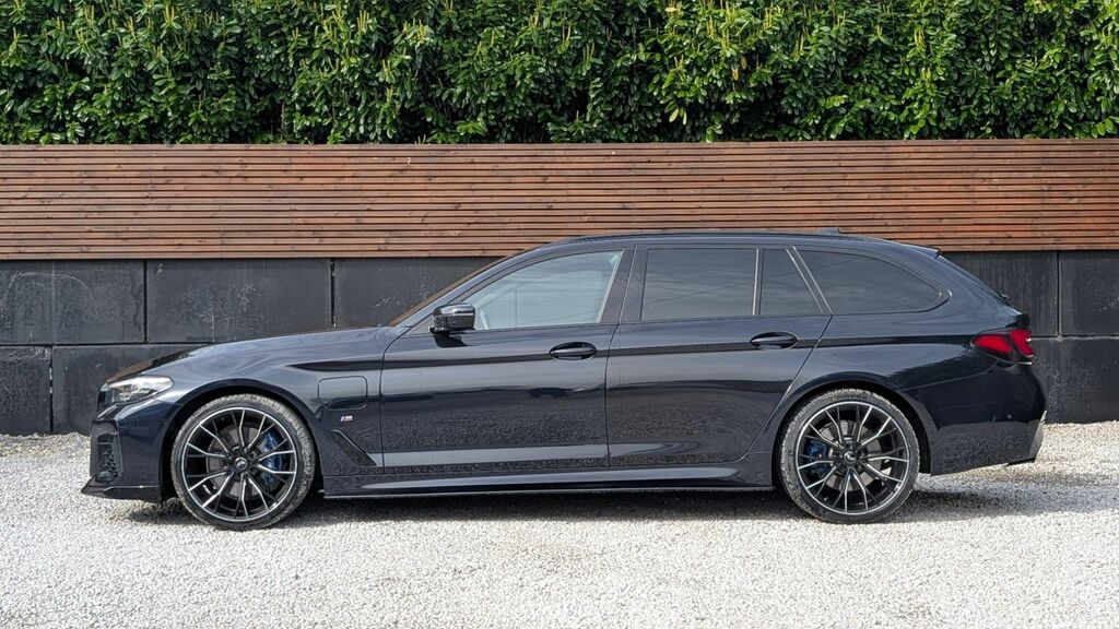 BMW 5 Series 2021 2.0 530E 12Kwh M Sport Touring Plu EJ21RVZ Black #6