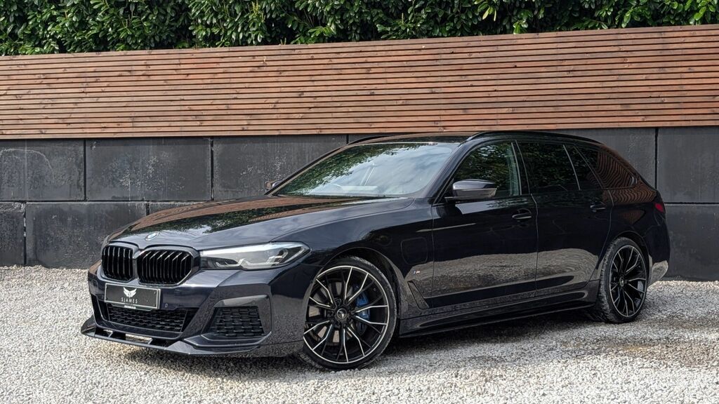 BMW 5 Series 2021 2.0 530E 12Kwh M Sport Touring Plu EJ21RVZ Black #3