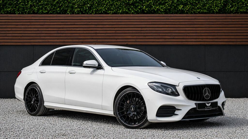 Mercedes-Benz E Class 2019 2.0 E220d Amg Line Edition Premium Saloon 4 WF69KZV White #4