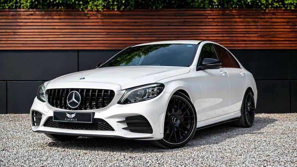 Mercedes-Benz C Class 2021 2.0 C300de 13.5Kwh Amg Line Edition Premium White