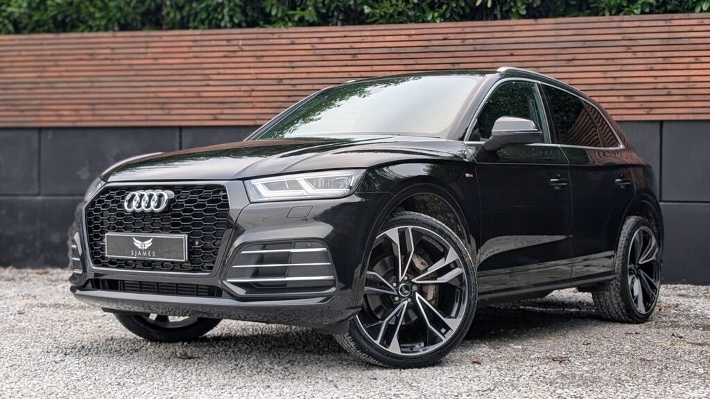 Audi Q5 2019 2.0 Tdi 40 S Line Suv S Tronic Qua DE69GPY Black #2
