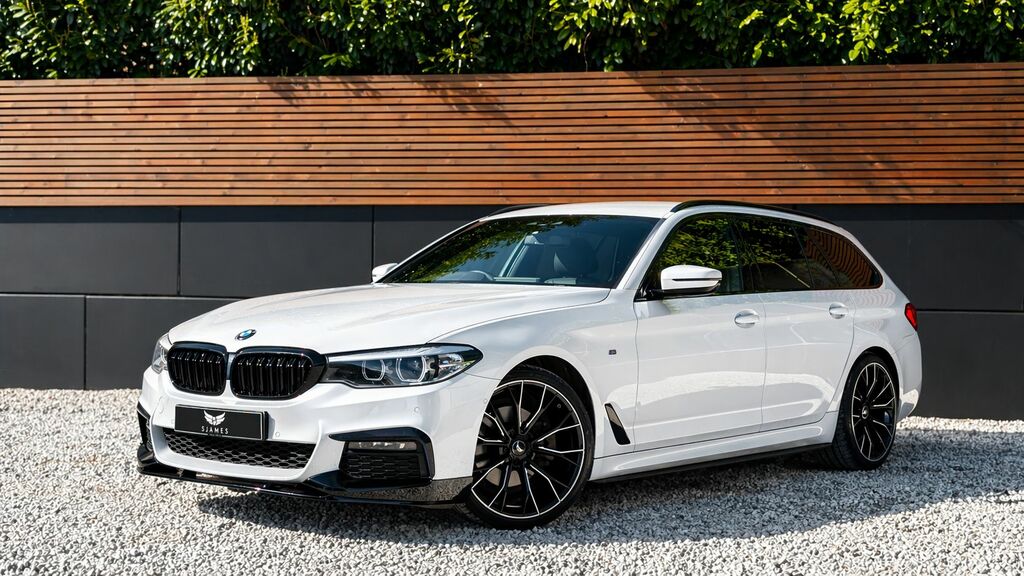 BMW 5 Series 2019 2.0 520D M Sport Touring Xdri White