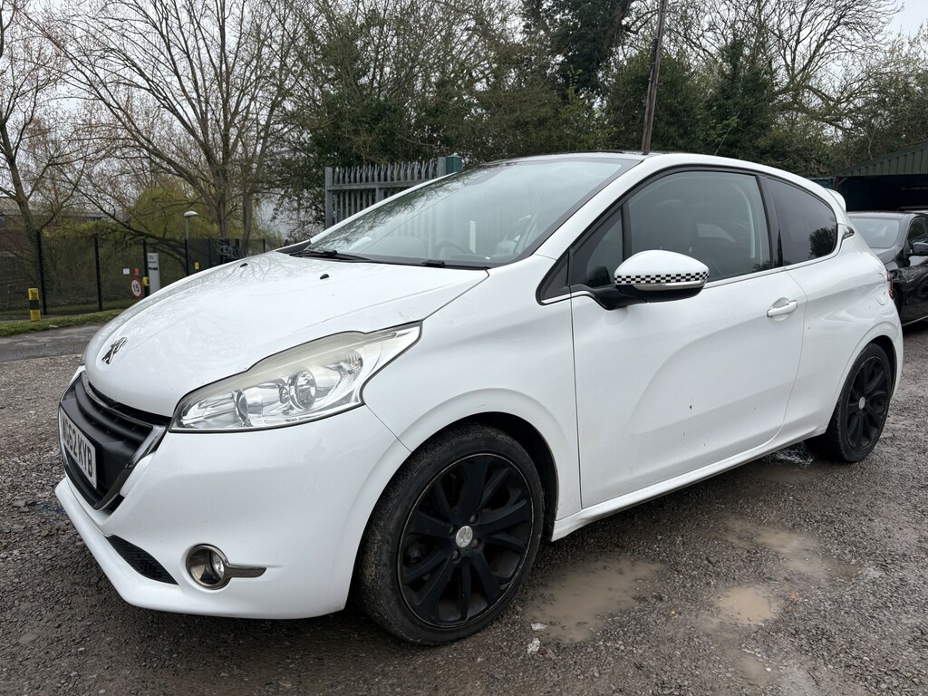 Peugeot 208 Hatchback 1.6 Thp Feline 2013 WG62KYB White #3