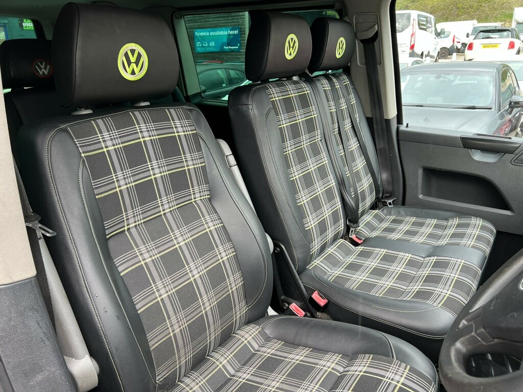 Volkswagen Transporter Shuttle 2.0 T30 Tdi Shuttle Se 140 Bhp Black #12