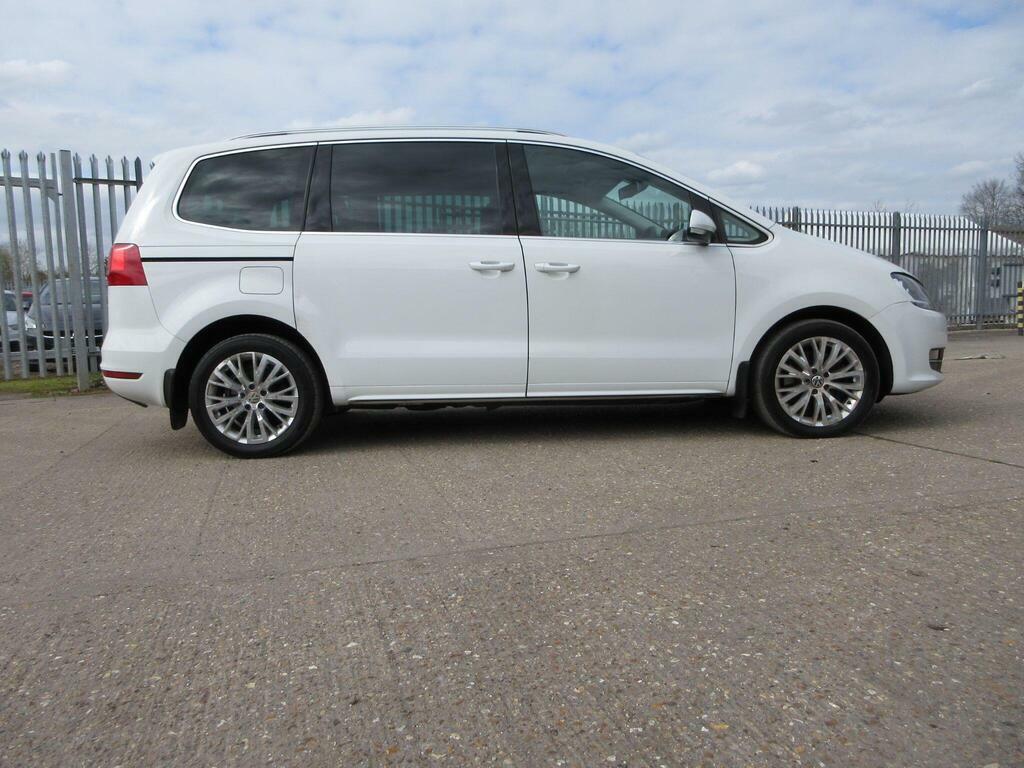 Volkswagen Sharan 2.0 Tdi Bluemotion Tech Sel Dsg Euro 5 S S White #4