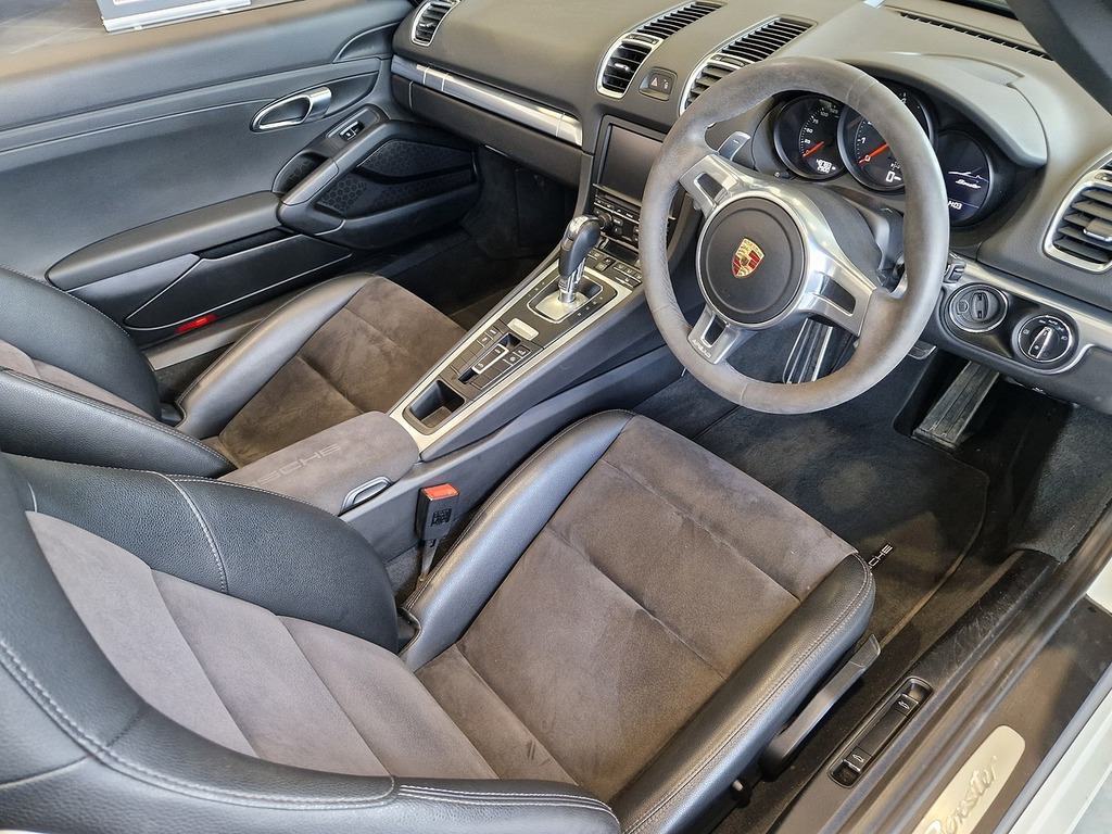 Porsche Boxster 981 White #3