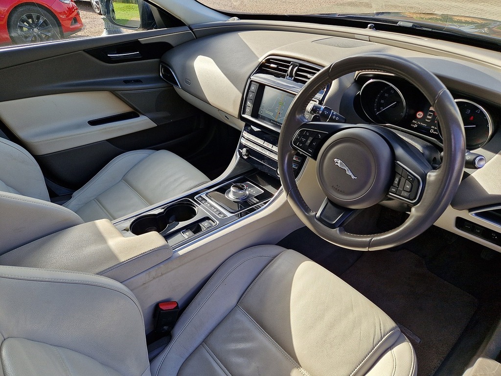 Jaguar XE Gtdi Prestige EX65HSL Blue #6