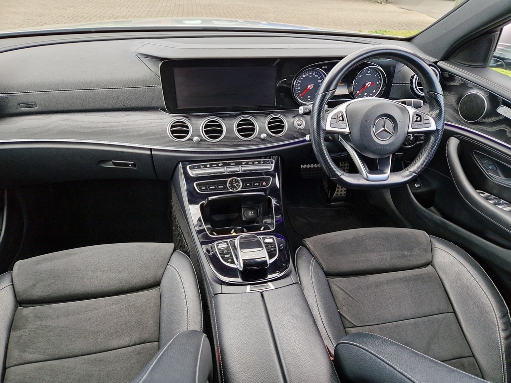 Mercedes-Benz E Class E220d Amg Line W40MRN Silver #4