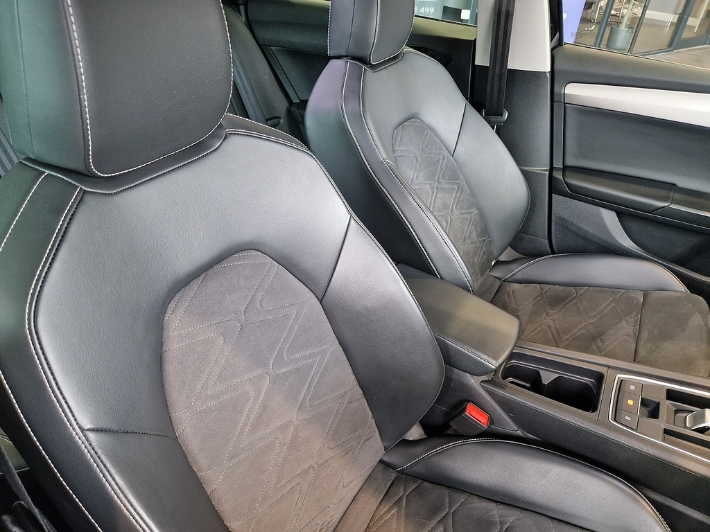 Seat Leon Etsi Mhev Xcellence CU71ONL Black #4