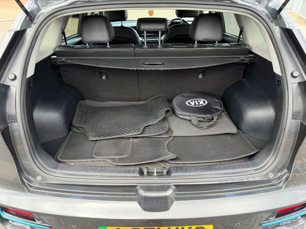 Kia e-Niro 64Kwh 3 LG71UKC Grey #6