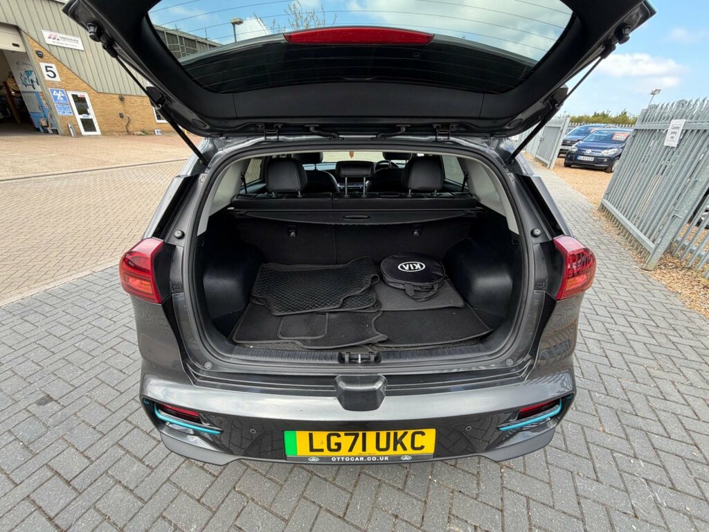 Kia e-Niro 64Kwh 3 LG71UKC Grey #5