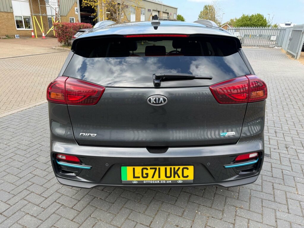 Kia e-Niro 64Kwh 3 LG71UKC Grey #4