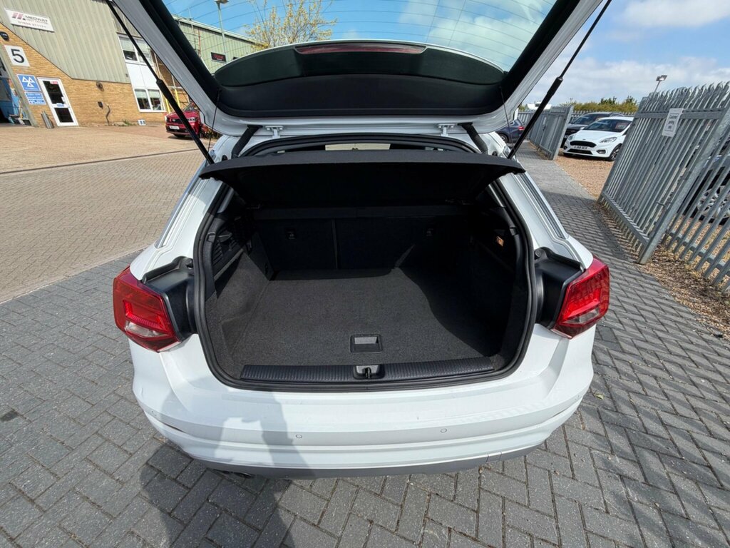 Audi Q2 1.4 Tfsi Cod Sport S Tronic Euro 6 Ss NA67DPN White #5