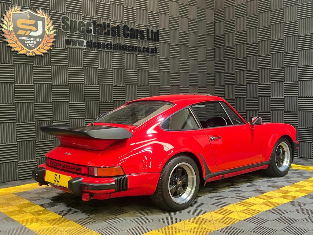 Porsche 911 3.3L Beige #17