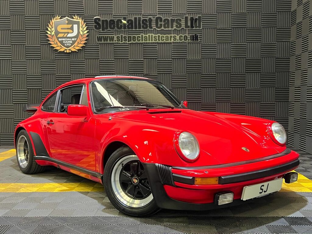 Porsche 911 Saloon Red