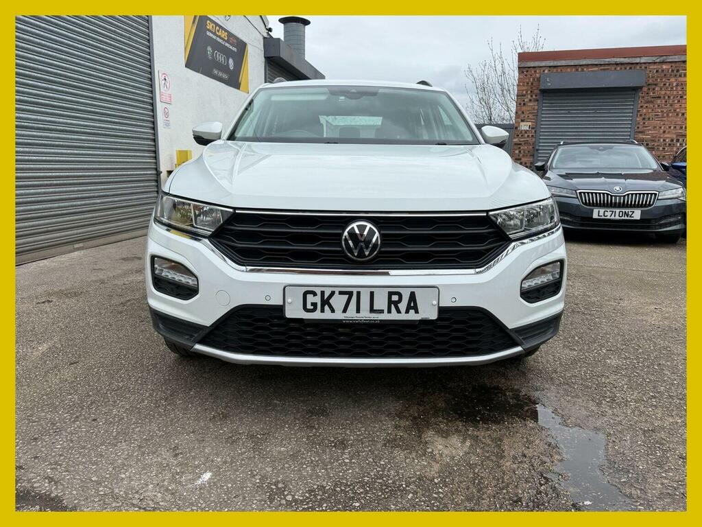 Volkswagen T-Roc Suv 1.0 Tsi Se Euro 6 Ss 202271 White