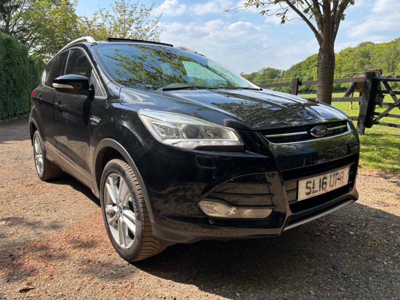 Ford Kuga 2.0 Tdci Titanium X Sport Awd Euro 6 Ss - 2 Black