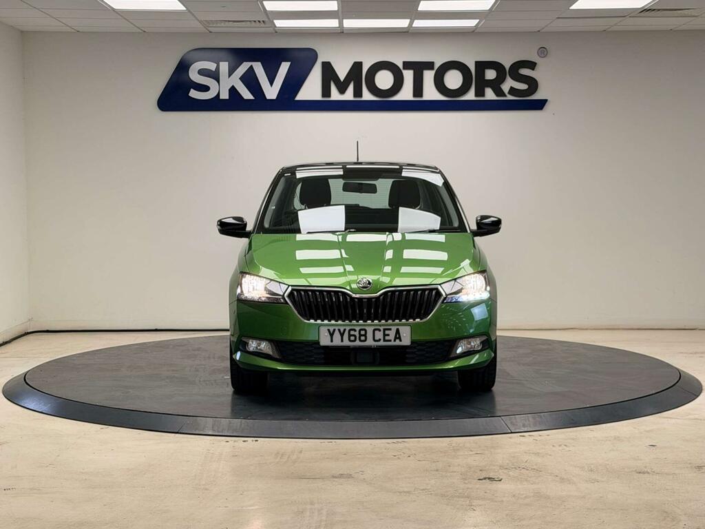 Skoda Fabia Hatchback YY68CEA Green #2