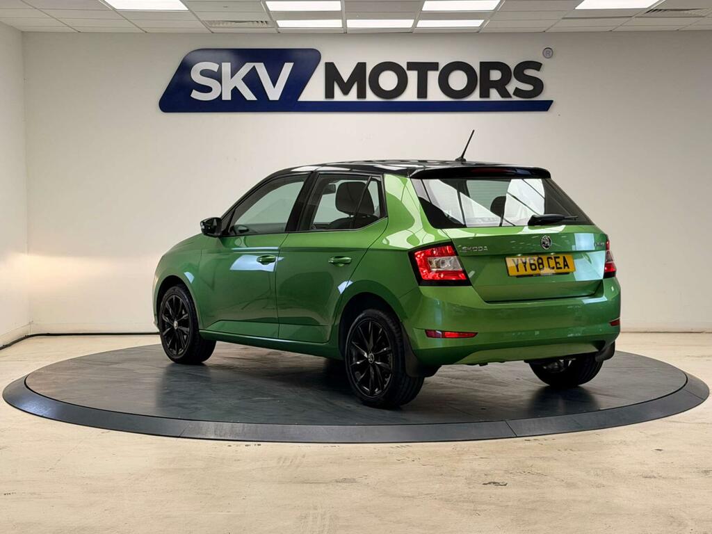 Skoda Fabia Hatchback YY68CEA Green #5