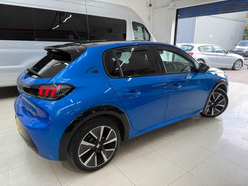 Peugeot e-208 50Kwh Gt Line SL20KGK Blue #6
