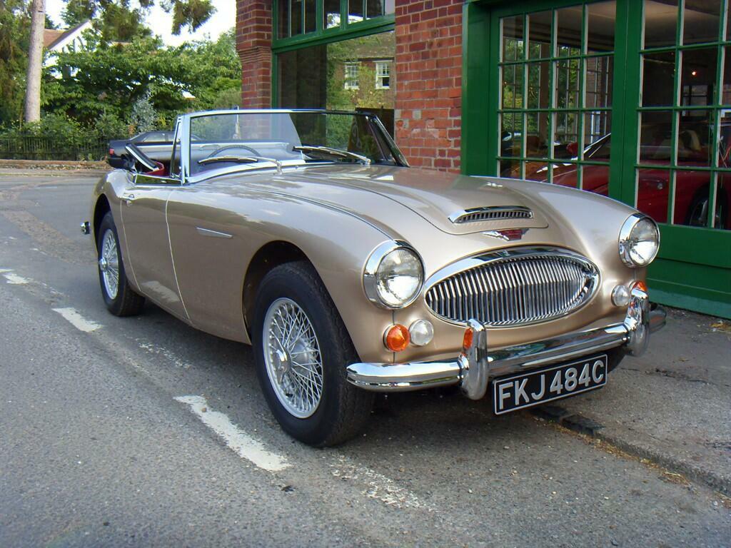 Austin Healey 3000 Mkiii Lhd To Rhd Gold #2