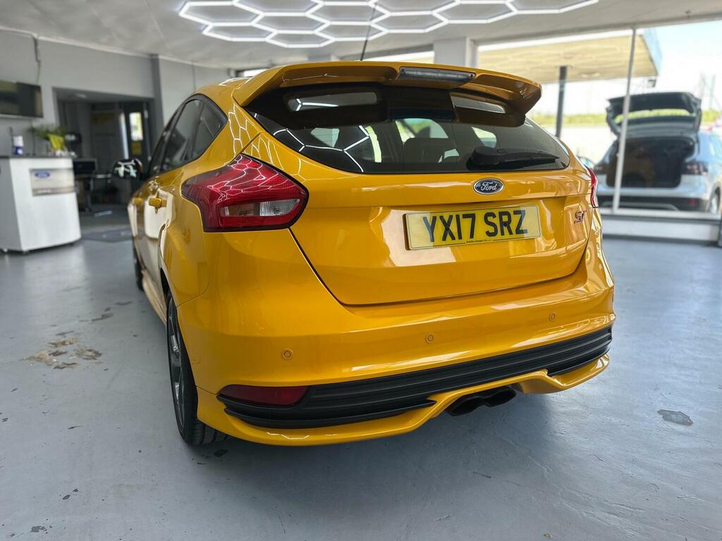 Ford Focus Hatchback 2.0T Ecoboost St-3 Euro 6 Ss 201 YX17SRZ Yellow #3