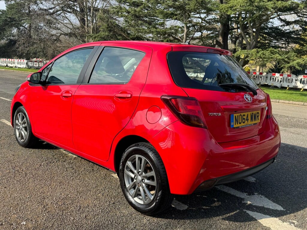 Toyota Yaris 1.33 Dual Vvt-i Icon Euro 5 Euro 5 NU64WWR Red #6
