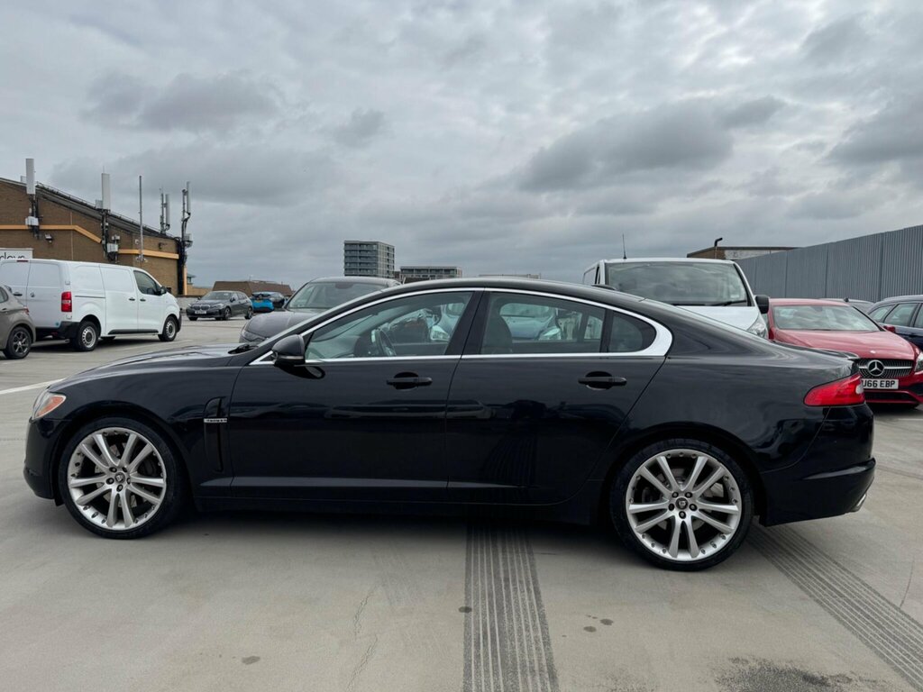 Jaguar XF 3.0D S V6 Premium Luxury Euro 5 BF59RMU Black #4