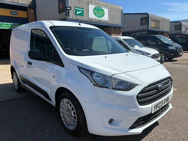 Seat Trend L1 1.5 220 YP23VYW White