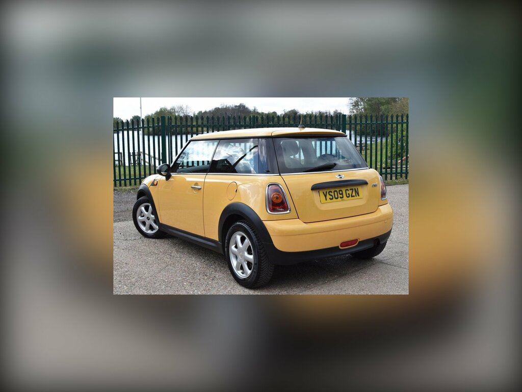 Mini Hatch 1.4 One Hatchback Euro 4 95 Ps YS09GZN Yellow #6