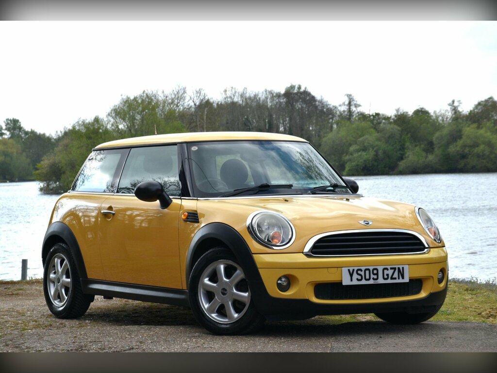 Mini Hatch 1.4 One Hatchback Euro 4 95 Ps Yellow