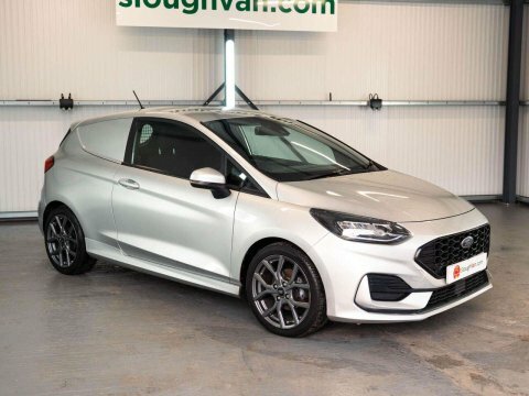 Ford Fiesta 1.0T Ecoboost Mhev Silver