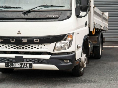 Mitsubishi Fuso Canter 3C13 2800 Tipper White #7