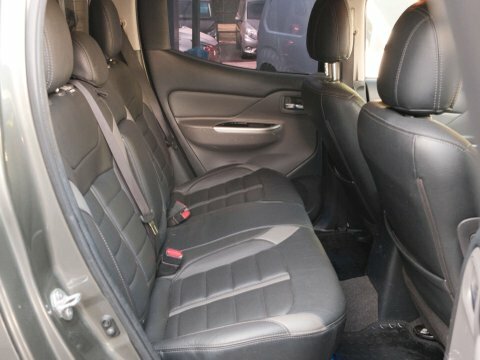 Mitsubishi L200 2.4 L200 Barbarian DL18SVO Green #4