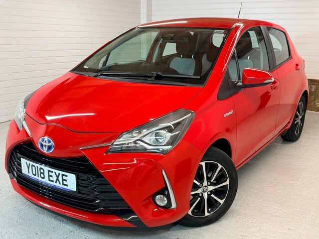 Toyota Yaris 1.5 Vvt-h Icon Tech Hatchback Hybrid E- YO18EXE Red #2