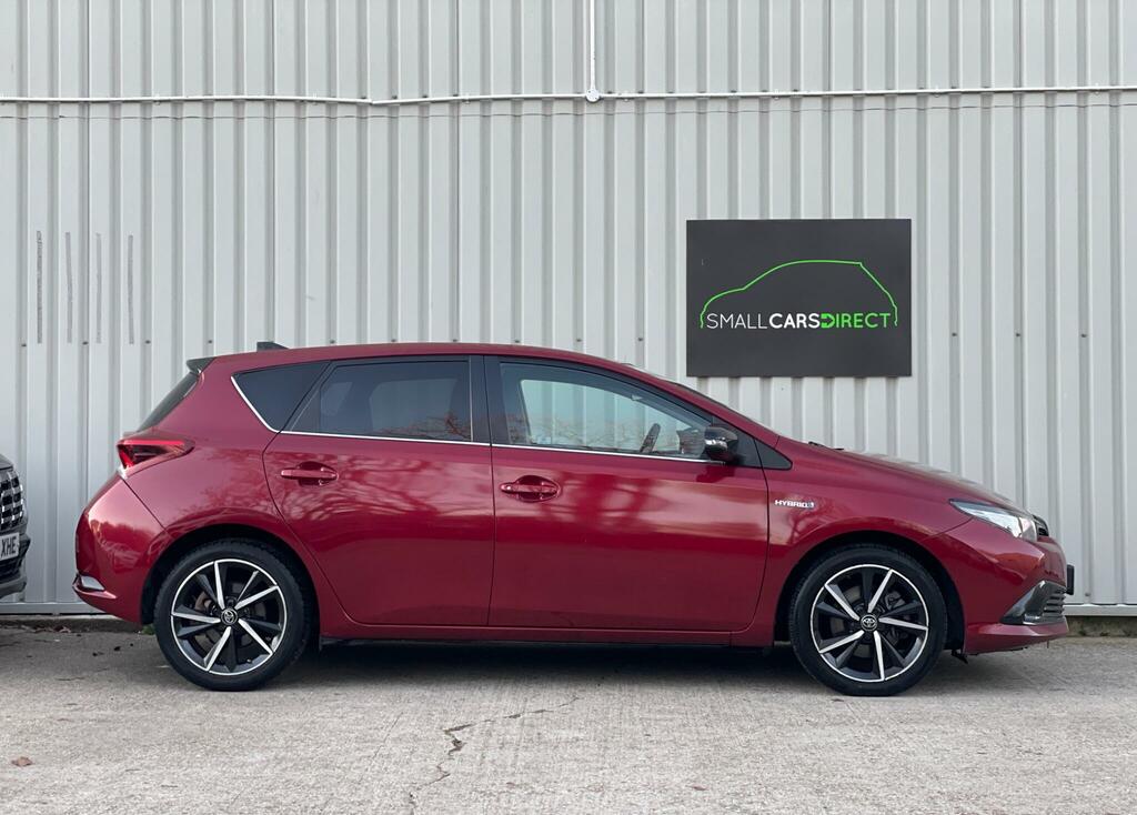 Toyota Auris Hybrid HF67FLG #6