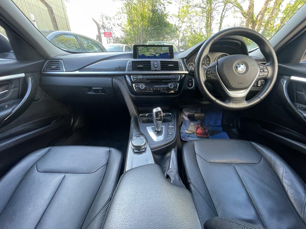 BMW 3 Series 320D Luxury Touring White