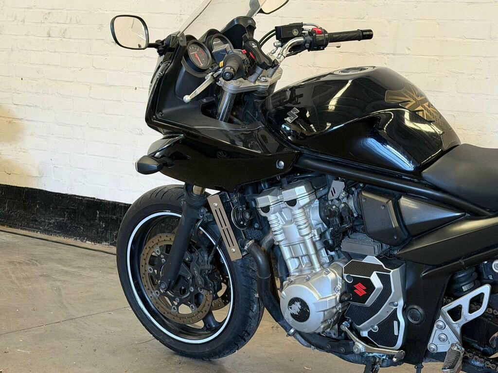 Suzuki  Gsf650 K5 Original Bike 14K Fsh 3 Owners Stunning Black #3