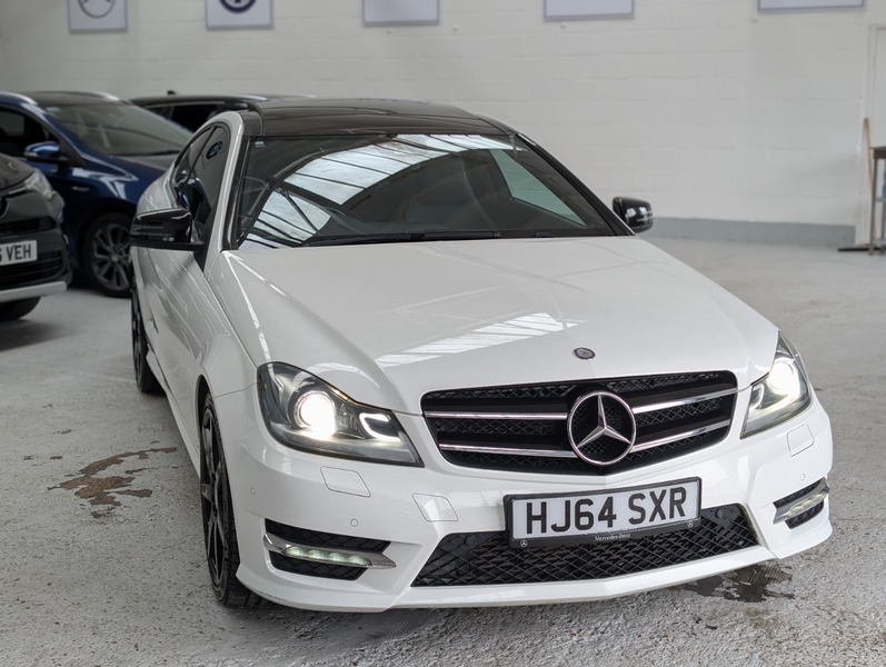 Mercedes-Benz C Class C250 Cdi Amg Sport HJ64SXR White #2