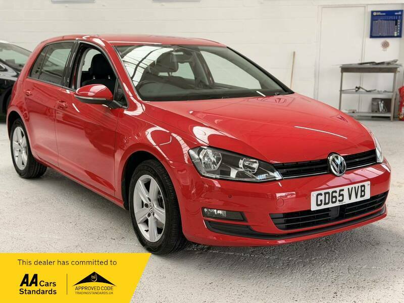 Volkswagen Golf Match Tsi Bluemotion Technology Red