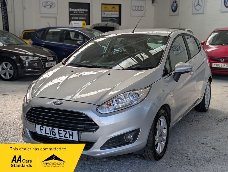 Ford Fiesta Zetec Silver