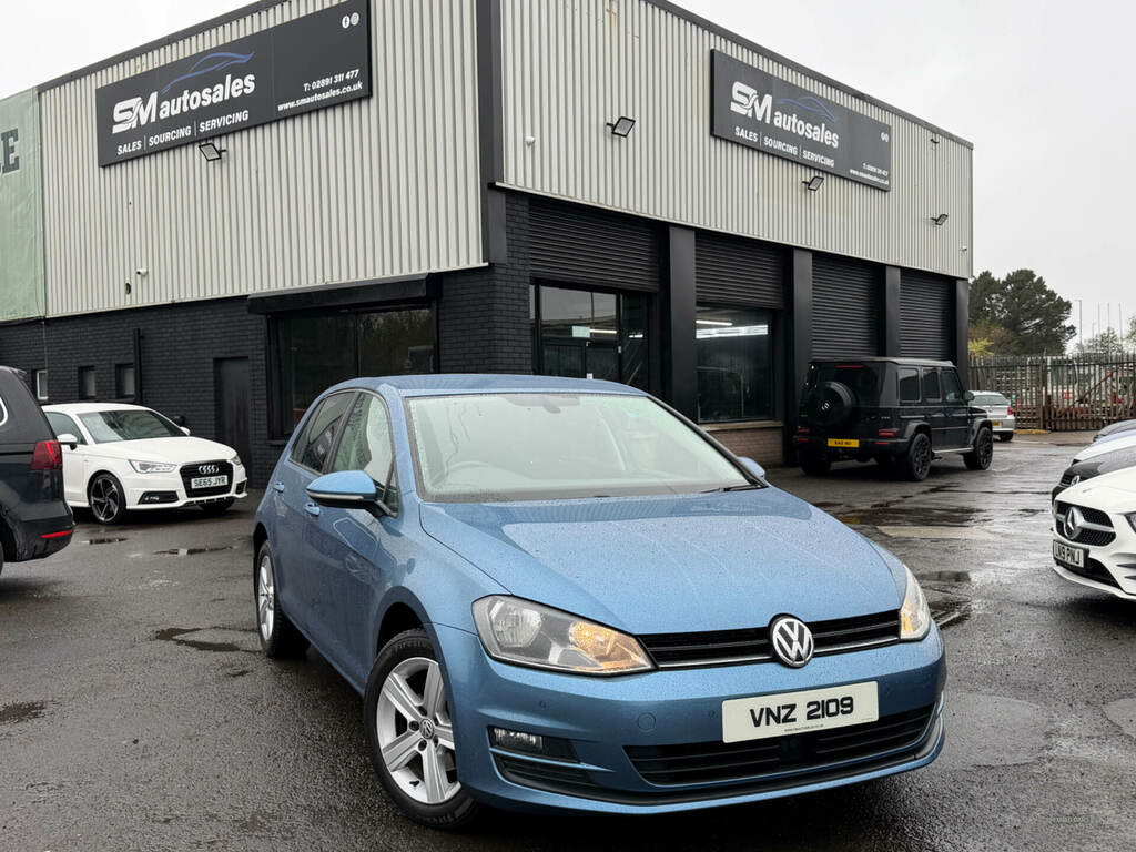Volkswagen Golf 1.6 Tdi 105 Match VNZ2109 Blue #3