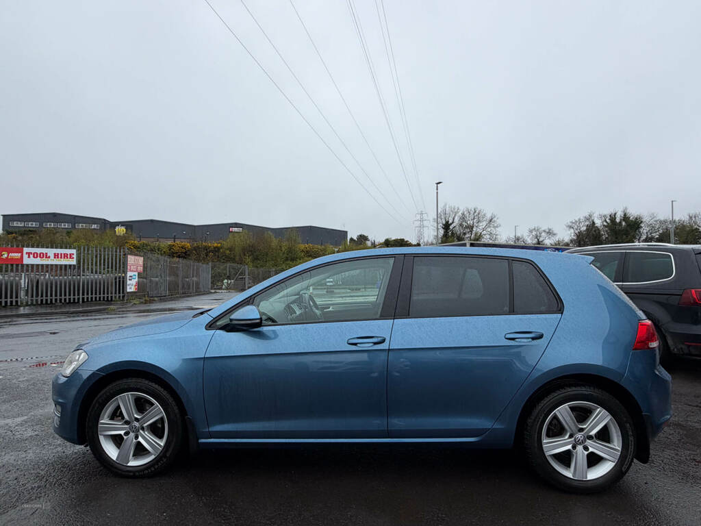 Volkswagen Golf 1.6 Tdi 105 Match VNZ2109 Blue #5