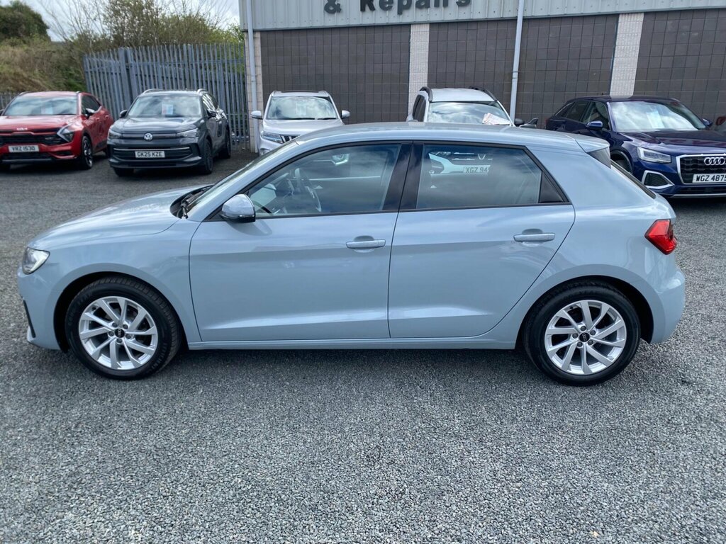 Audi A1 1.0 Tfsi 25 Sport Sportback Euro 6 Ss CN25YHA #6