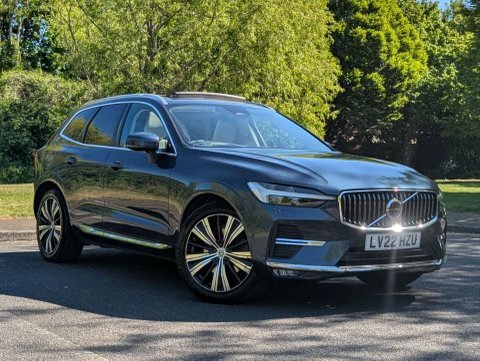 Volvo XC60 2.0 B5 Mhev Blue