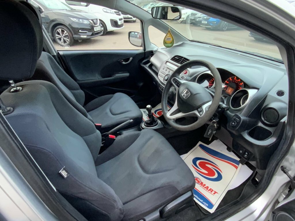 Honda Jazz 1.4L Es Silver